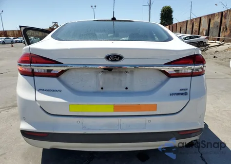 2018 Ford Fusion Se Hybrid из США, поврежденный, VIN 3FA6P0LUXJR129956